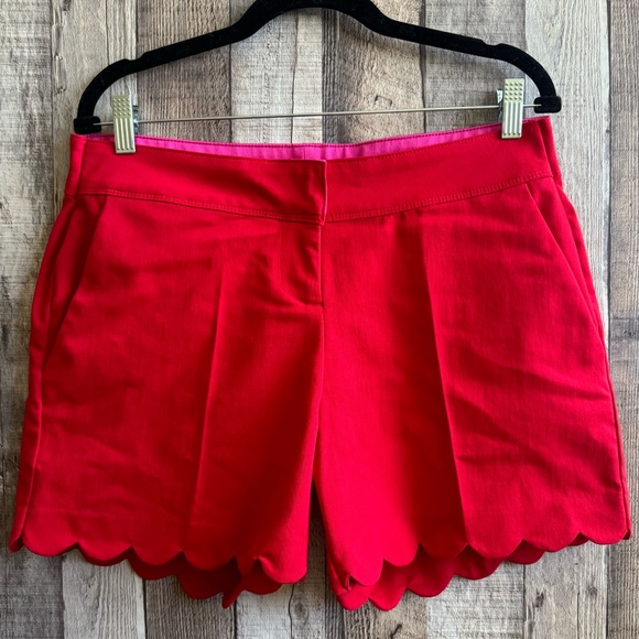 Isaac Mizrahi Scalloped Hem Mid Rise Red Cotton Blend Chino Shorts 10 - Picture 3 of 11